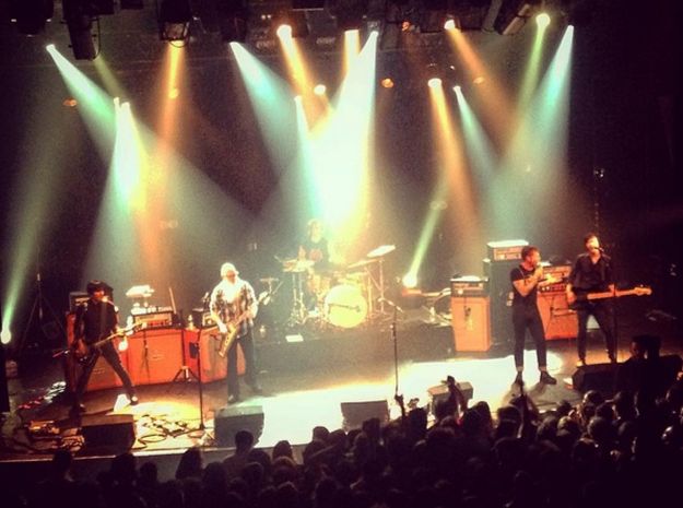 Trenuci prije pokolja: Snimke koncerta  Eagles of Death Metal u Bataclanu