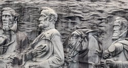 Sveučilište u Teksasu uklonilo spomenike Konfederaciji: "Oni su simbol bjelačke nadmoći"