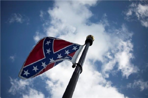 Južna Karolina uklonila konfederacijsku zastavu: Maknut simbol ropstva i rasizma