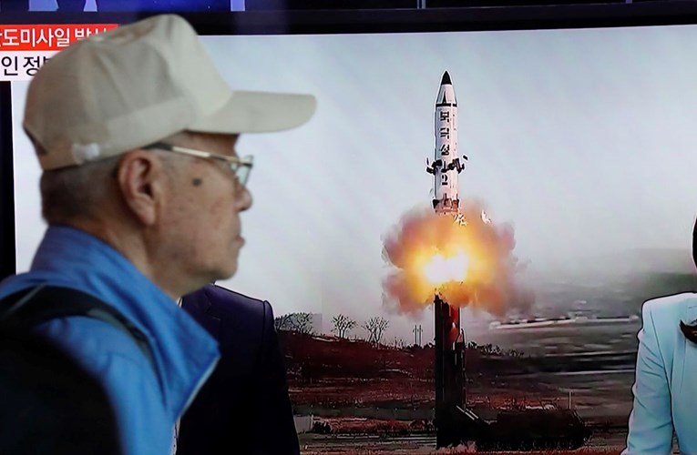 Sjeverna Koreja potvrdila testiranje novog projektila: "Može nositi veliku bojevu glavu"