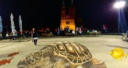 FOTO Velika morska kornjača na Gradecu brzo je postala zagrebačka atrakcija