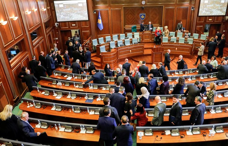 Kosovski predsjednik raspisao parlamentarne izbore