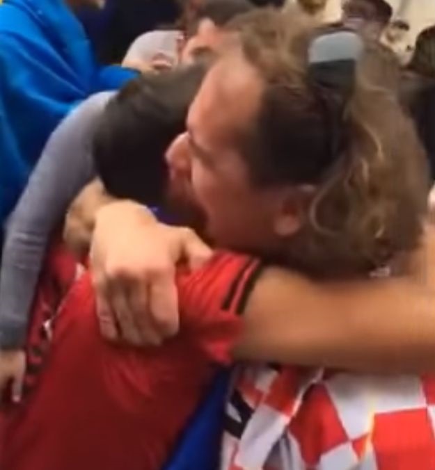 "Ubij Srbina!": Hrvati i Albanci zajedno urlaju prije utakmice
