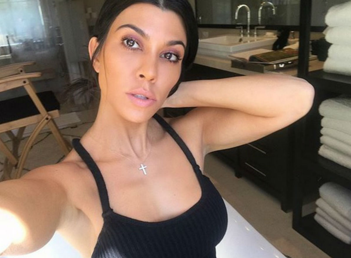 Kourtney Kardashian otkrila koliko čučnjeva radi svaki dan za oblikovanu stražnjicu