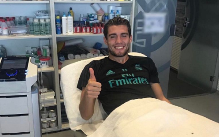 Pogledajte što je iz bolničke postelje navijačima poručio nesretni Mateo Kovačić