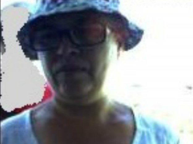 Prepoznajete li ovu ženu, policija je sumnjiči za krađu četiri tisuće kuna