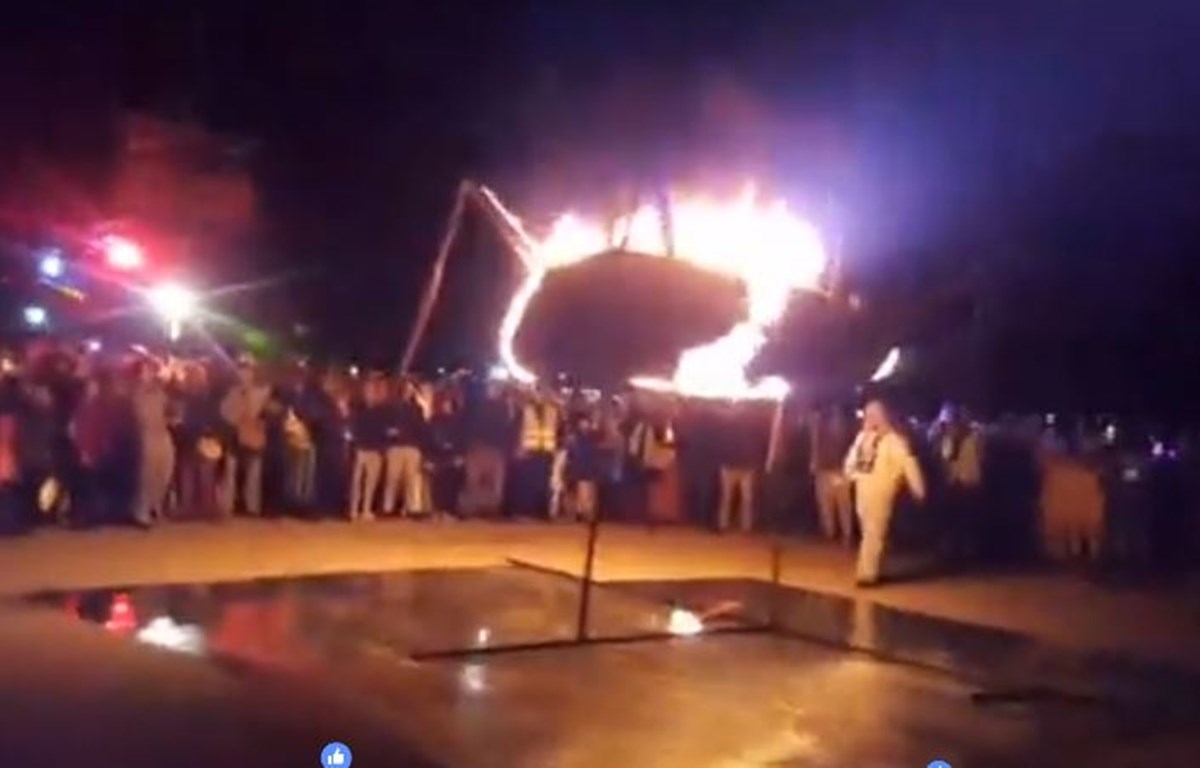 VIDEO Splićani na karnevalu zapalili Krnju koji je kriv za zagađeni splitski zrak