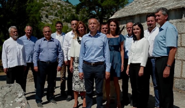 HDZ-ovac snimio predizborni spot u utvrdi mostovca Kovačića