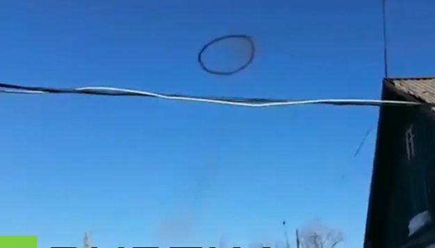 Misteriozni crni prsten snimljen na nebu: "Što je to? Vrata za pakao?"
