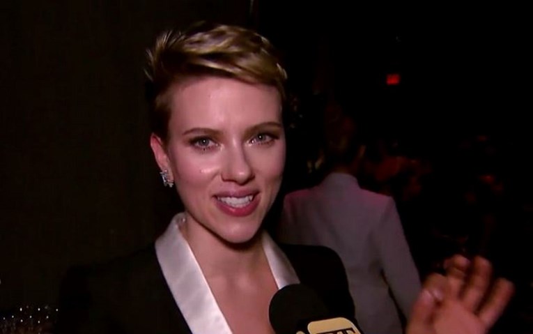 Mislite li da je samo običnim radnim mamama teško? I Scarlett Johansson žali se na iste probleme