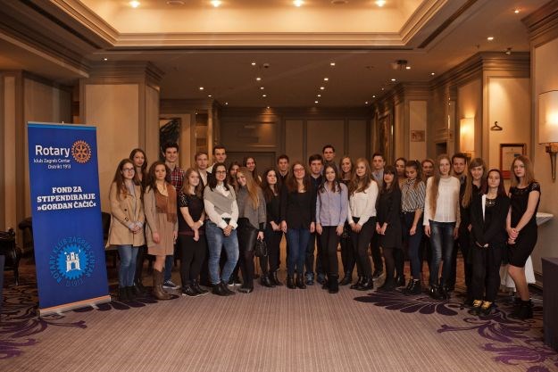 Rotary klub Zagreb Centar: Program stipendiranja nadarenih učenika i studenata "Gordan Čačić"