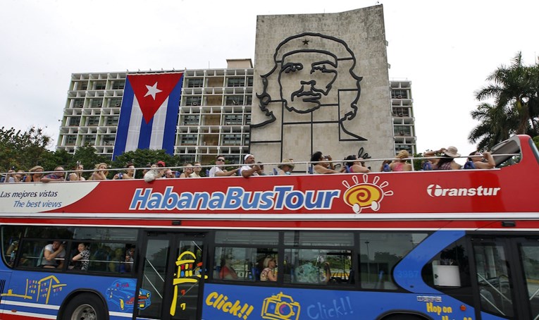 Trump uveo sankcije prema Kubi, oni mu uzvratili: "Nećete ugroziti kubansku revoluciju"