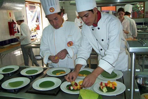 Gastronomadi dobili bespovratno 170 tisuća eura za pokretanje portala za zapošljavanje u ugostiteljstvu