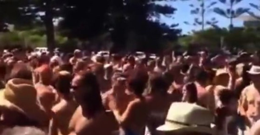 Oboren svjetski rekord: Čak 790 golih kupača okupilo se na jednoj plaži