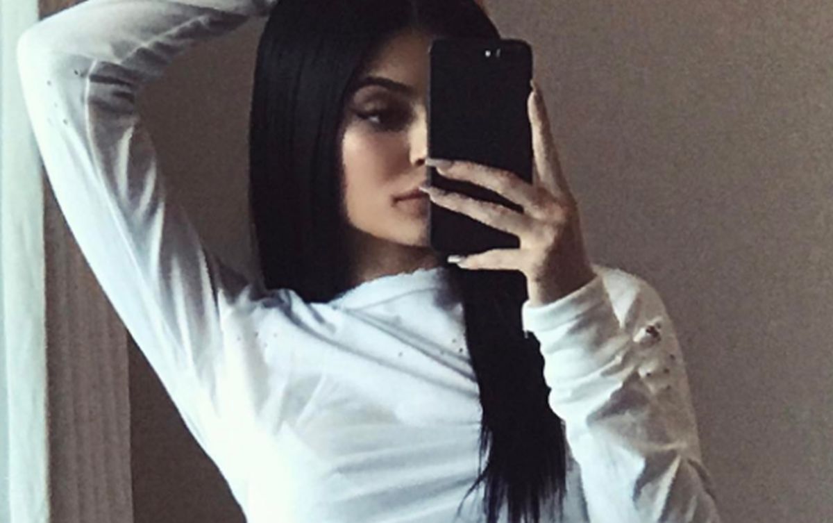 FOTO Nakon Kim, osramotila se i Kylie Jenner, fanovi je napali zbog fotošopirane slike