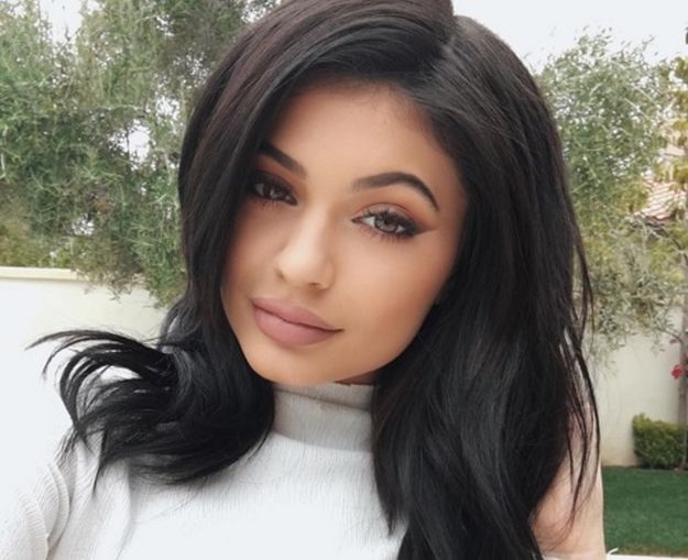 Plastični kirurg se naradio: Kylie Jenner objavila staru fotografiju i zabezeknula obožavatelje