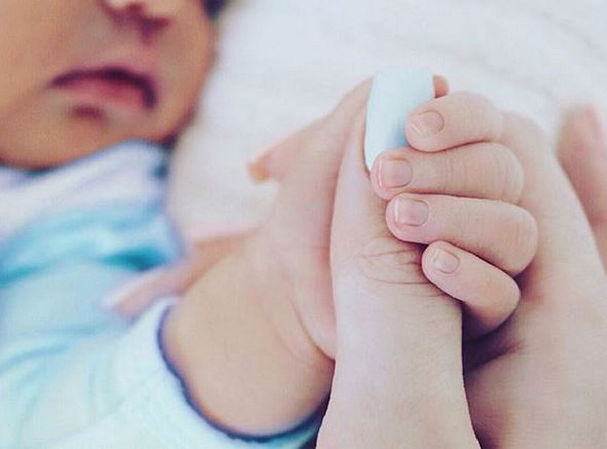 Kylie konačno pokazala lice svoje super slatke kćerkice