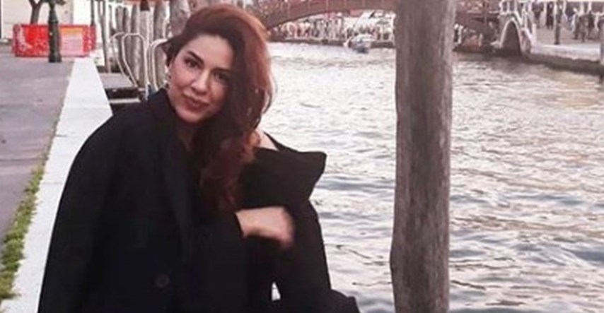 Žena Frane Lasića zavodljivo pozirala u Veneciji i dokazala da je seksi u svakoj prilici