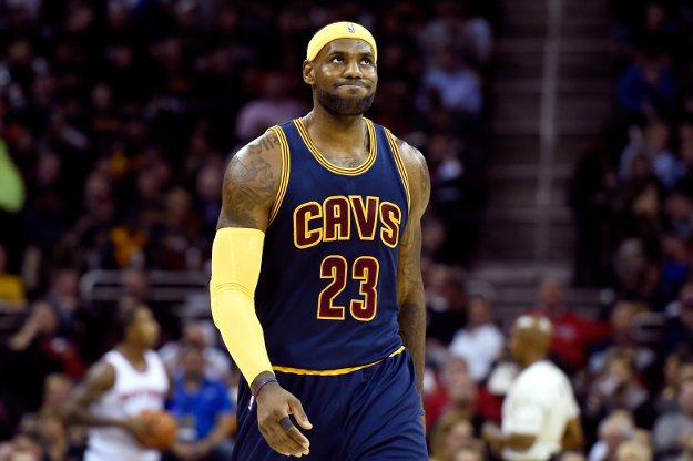Cleveland furiozno izborio finale Istoka, Houston se spasio velikim preokretom