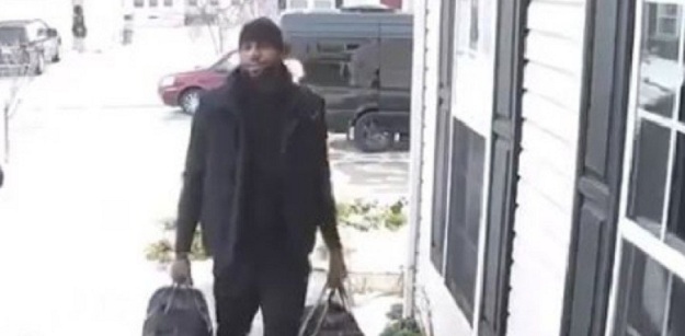 VIDEO Sjedite i ručate, a onda vam u kuću dođe najbolji košarkaš svijeta i pokloni vam 1,3 milijuna dolara