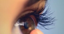 VIDEO Liječnici joj u oku pronašli 27 kontaktnih leća za koje nije ni znala da ih ima