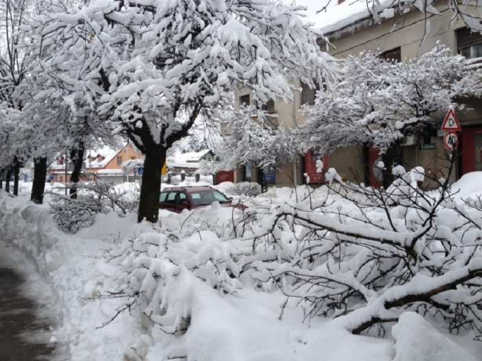 Na istoku zemlje jutros je bilo -17, za vikend se temperature na Jadranu penju do +14