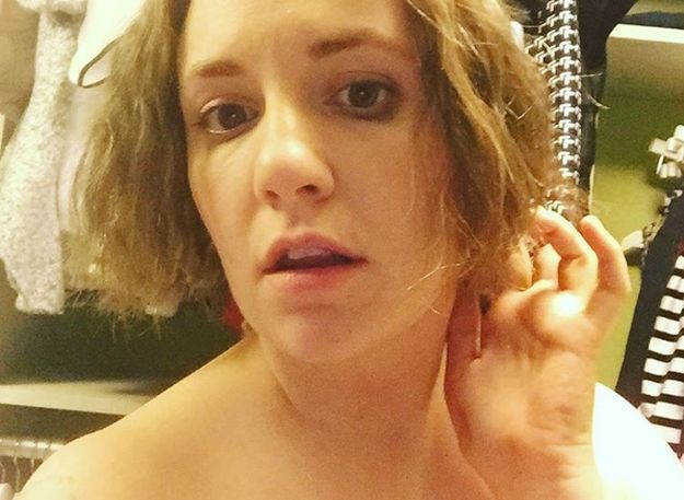 Lena Dunham na Instagramu pokazala sise, a fanovi je izvrijeđali: "Debela si", "odvratno"