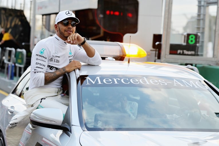 Hamilton ispred Vettela do prvog pole-positiona nove sezone