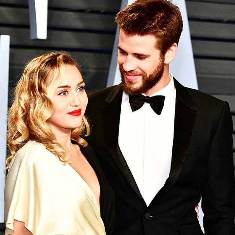 Miley i Liam definitivno su najopušteniji celebrity par, a ovi videi to i dokazuju