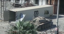 U zračnim napadima na libijski grad Dernu ubijeno najmanje 15 civila