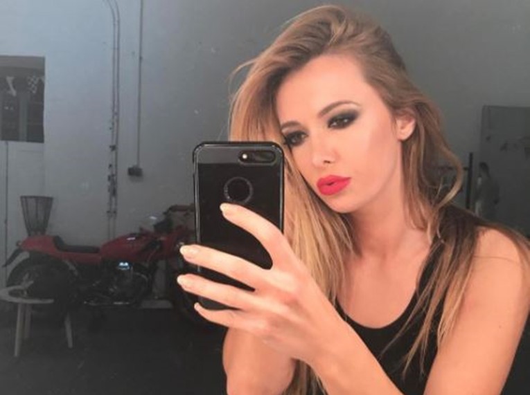 VIDEO Lidija Bačić zabija koševe u grudnjaku i uskim tajicama