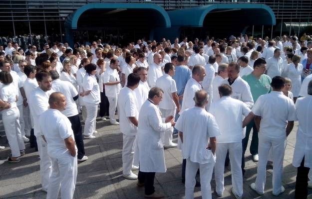 Ni HDZ ni SDP im ne namjeravaju dati: Liječnici bez kolektivnog i nakon izbora