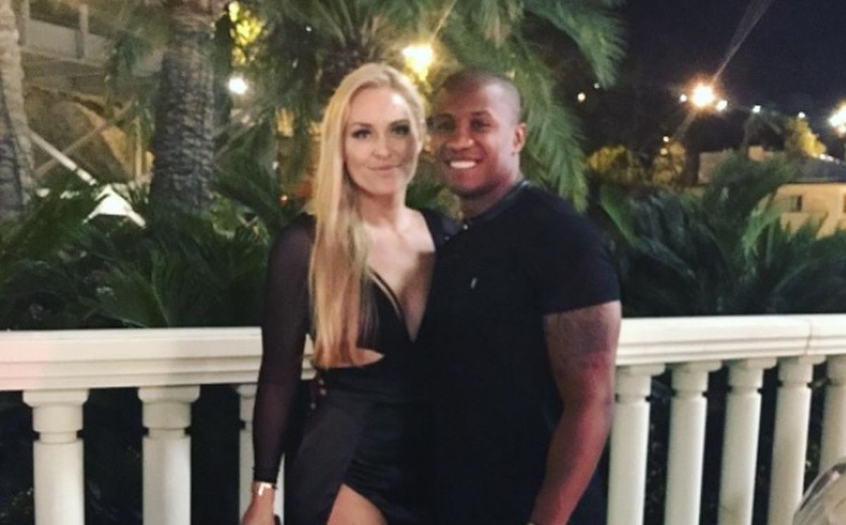 Lindsey Vonn u emisiji uživo skoro pokazala međunožje u izrezanoj suknji