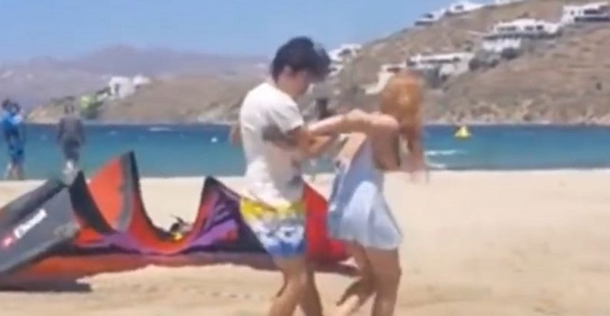 VIDEO Lindsay Lohan se nasred plaže potukla sa zaručnikom