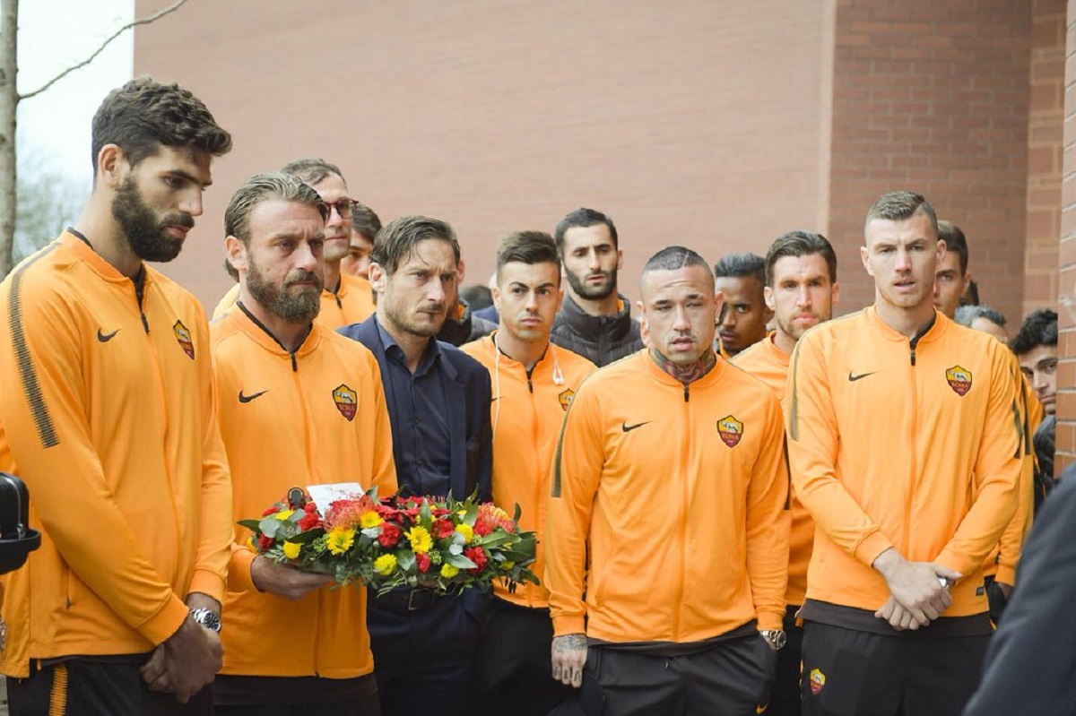 ROMA ODUŠEVILA LIVERPOOL Odmah po slijetanju poklonila se žrtvama Hillsborougha