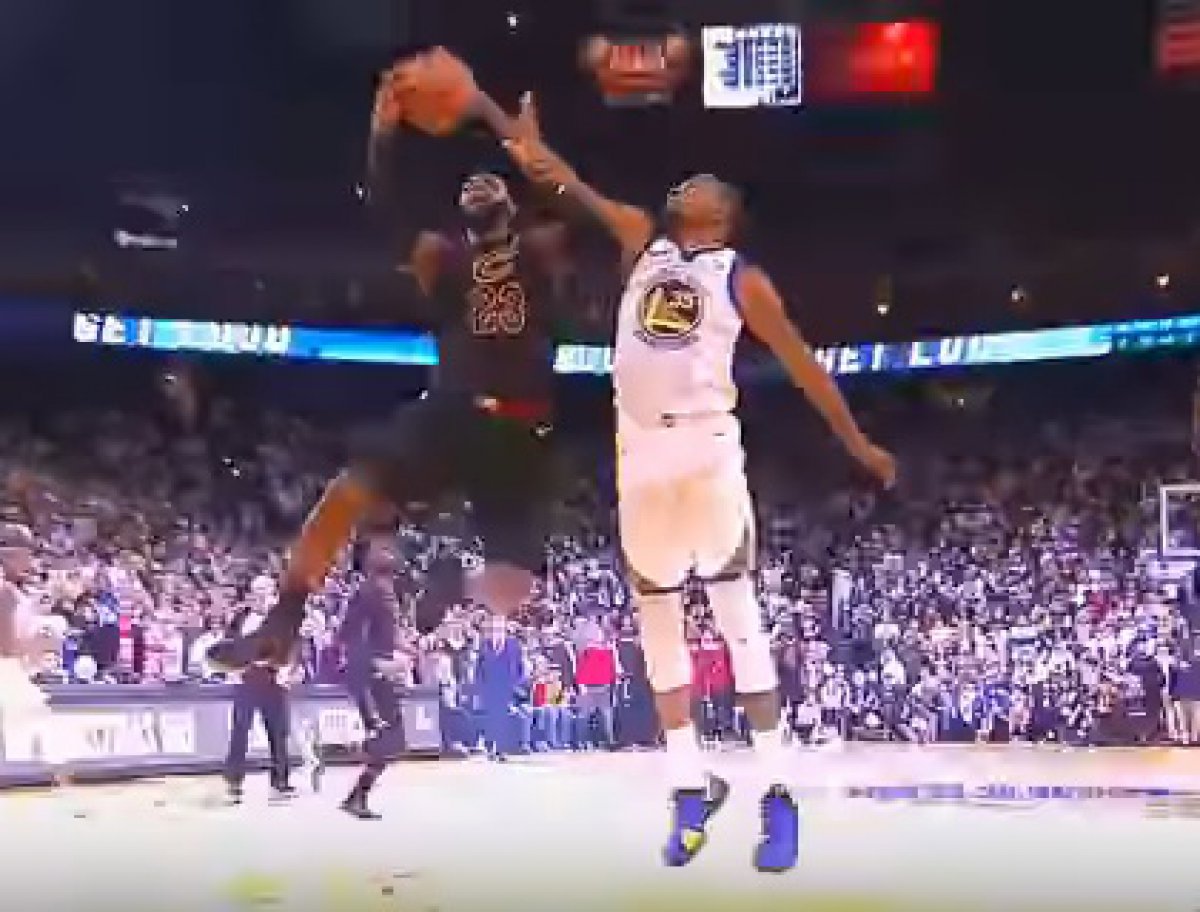 Pogledajte duel u zadnjoj minuti koji je odlučio najveći NBA okršaj: "Pustite ta sranja"