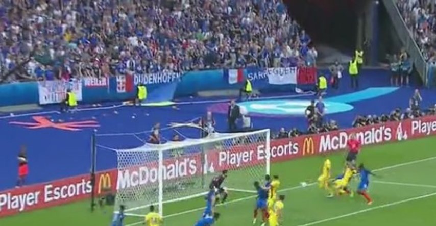 VIDEO Rumunji već vidjeli loptu u golu, Lloris čudesnom obranom spasio Francuze