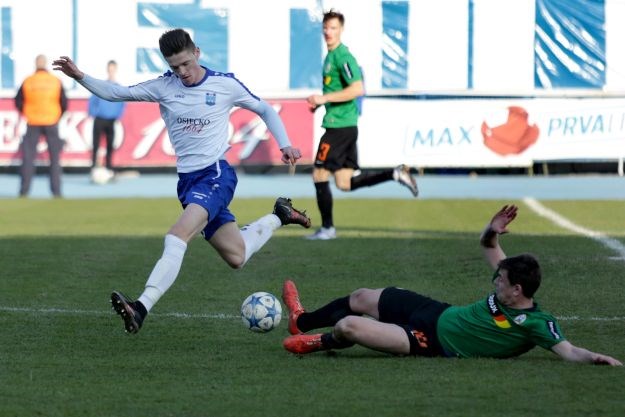 Osijek korak bliže opstanku: Zagreb pao u Gradskom vrtu
