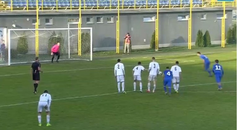Lokomotiva s igračem manje i promašenim penalom ostala neporažena u juniorskoj Ligi prvaka
