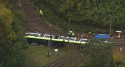 VIDEO Tramvaj iskočio iz tračnica u Londonu: Petero poginulih, 50 ozlijeđenih
