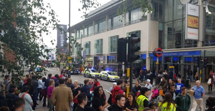Evakuirana stanica podzemne u Londonu, policija na terenu