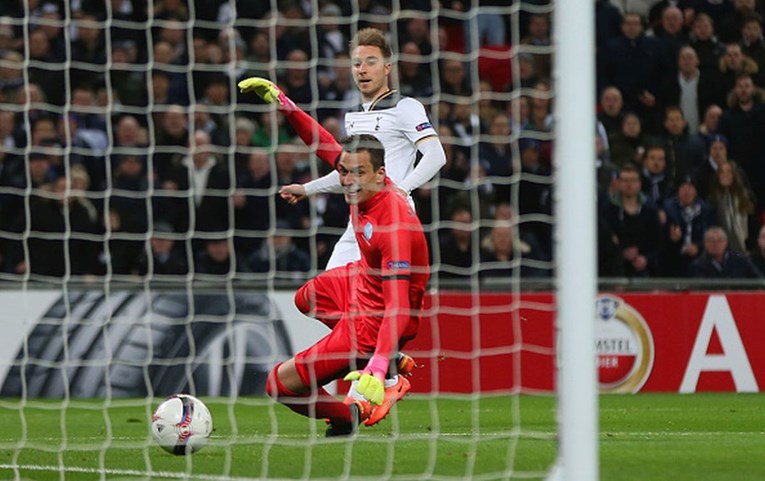 Hrvatsko slavlje ponovno na Wembleyu: Sjajni Lovre Kalinić i Gent preko Tottenhama za povijest