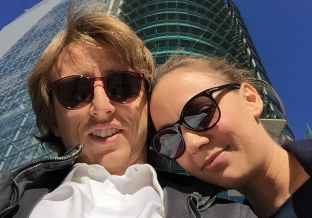 Luka Modrić dirljivom porukom čestitao supruzi godišnjicu braka
