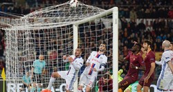 Ibrahimović majstorijom spasio United, Lyon izgubio kod Rome, ali je izbacio iz Europa lige