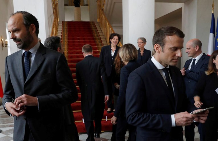 Macron pozvao svoju novu miješanu vladu da bude solidarna