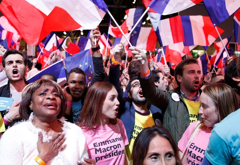 Francuske izbore prati cijeli svijet: "Zemlja je na nesigurnom putu, odlučuje se budućnost EU"