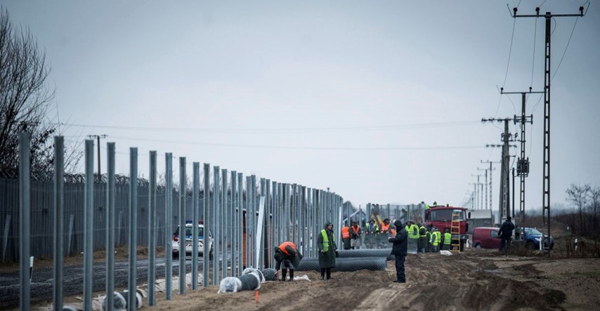 Mađarska će zadržati ogradu na granici i stroge zakone o migrantima