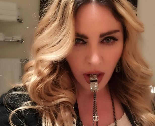 Madonna za 58. rođendan pozirala u najčudnijem izdanju do sada