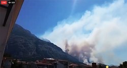 VIDEO IZ MAKARSKE Hoteli u Tučepima obranjeni, požar se širi prema Biokovu