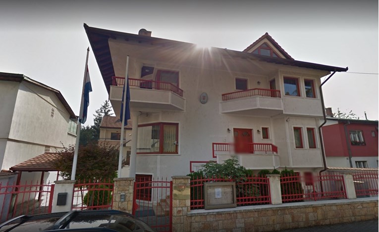 Opljačkano hrvatsko veleposlanstvo u Makedoniji